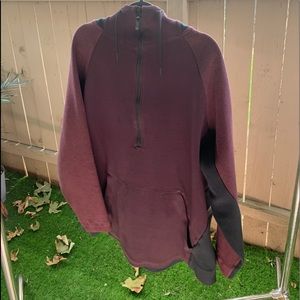 NIKE ATHLETIC QUARTER ZIP HOODIE // XL